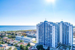 Royal Life Poseidon A Studio with Sea View in Long Beach